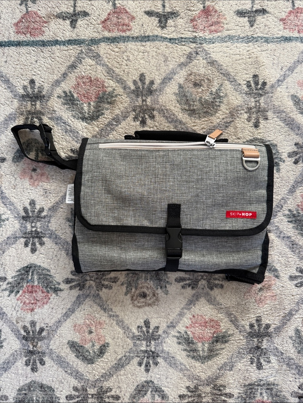 Skip Hop Gray Diaper Clutch with Changepad